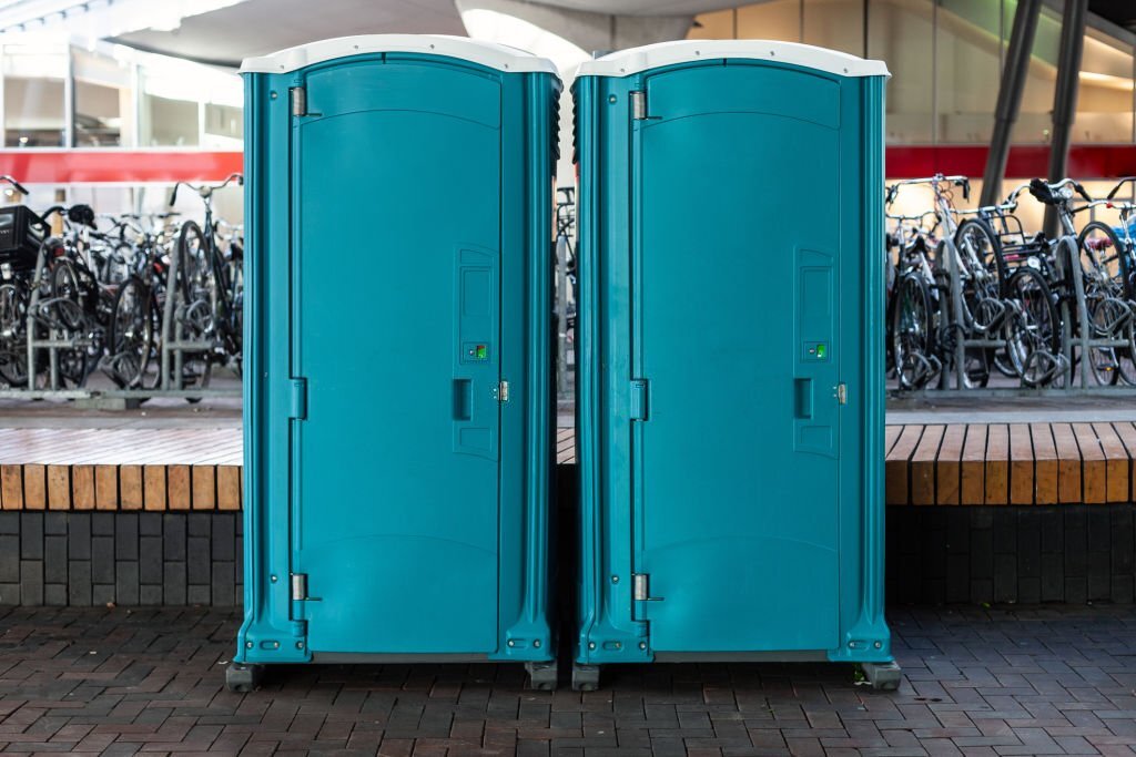 these-guys-can-porta-potty